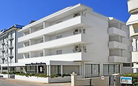 Hotel Exclusive in pieno centro - Nuova gestione 2025